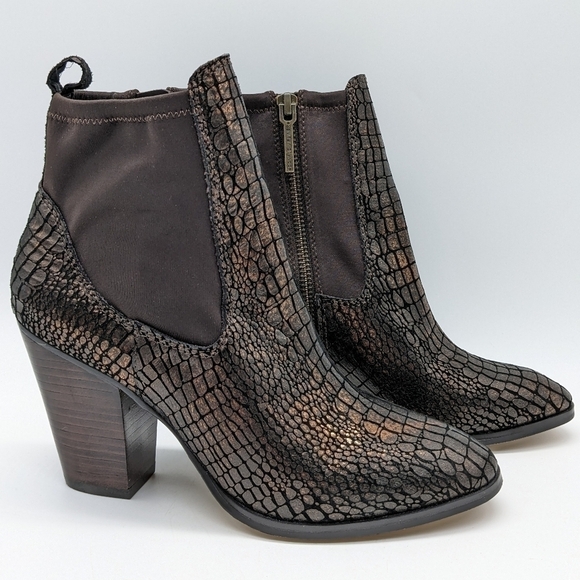 Donald J Pliner Senor bronze brown snakeskin leather ankle bootie 7.5 - Picture 1 of 13